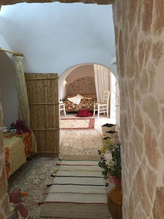 סן מיקלה סלנטינו Chateaux Des Trulli מראה חיצוני תמונה